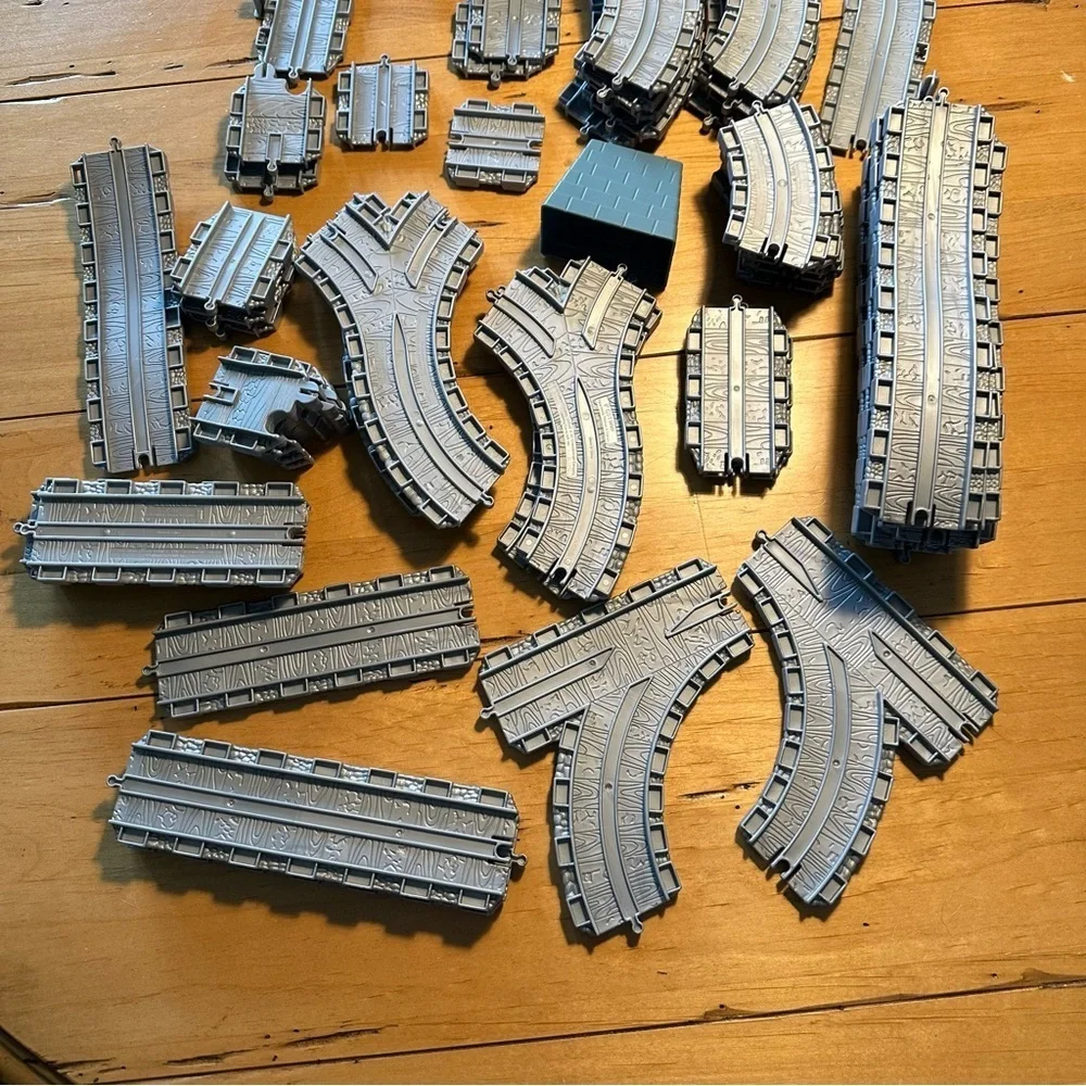 Thomas & Friends Take Along Tracks Lot